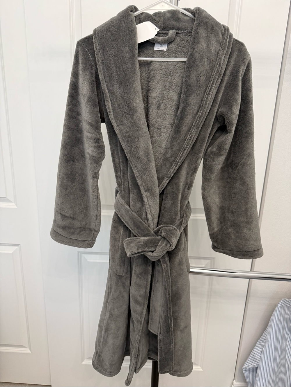 Restoration Hardware RH Plush Gray Bath Robe with Belt